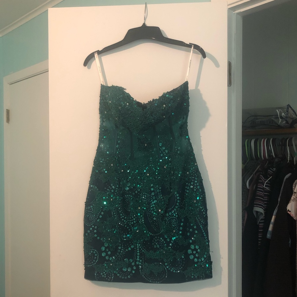 Short formal/evening dress!!